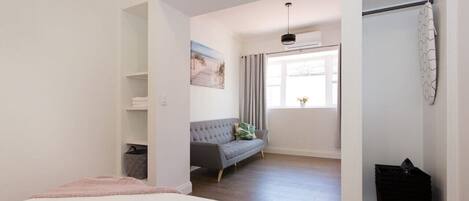 1 bedroom, iron/ironing board, travel cot, WiFi