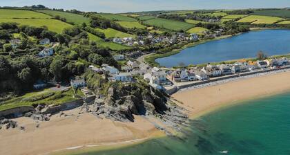 19 At The Beach - Wi-Fi, Parking