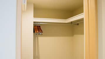 Japanese Western Style Family Room, Non Smoking | Room amenity