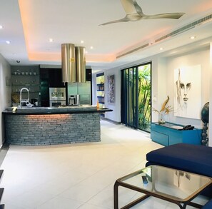 2 Bedroom Garden view | Living room | 45-inch TV with cable channels