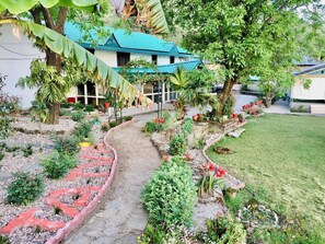 Exterior - Tatva Bir Tents and Hotel (Baijnath)