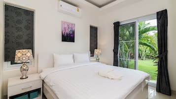 4-Bedrooms Villa with Private Pool | 4 bedrooms, individually decorated, blackout curtains