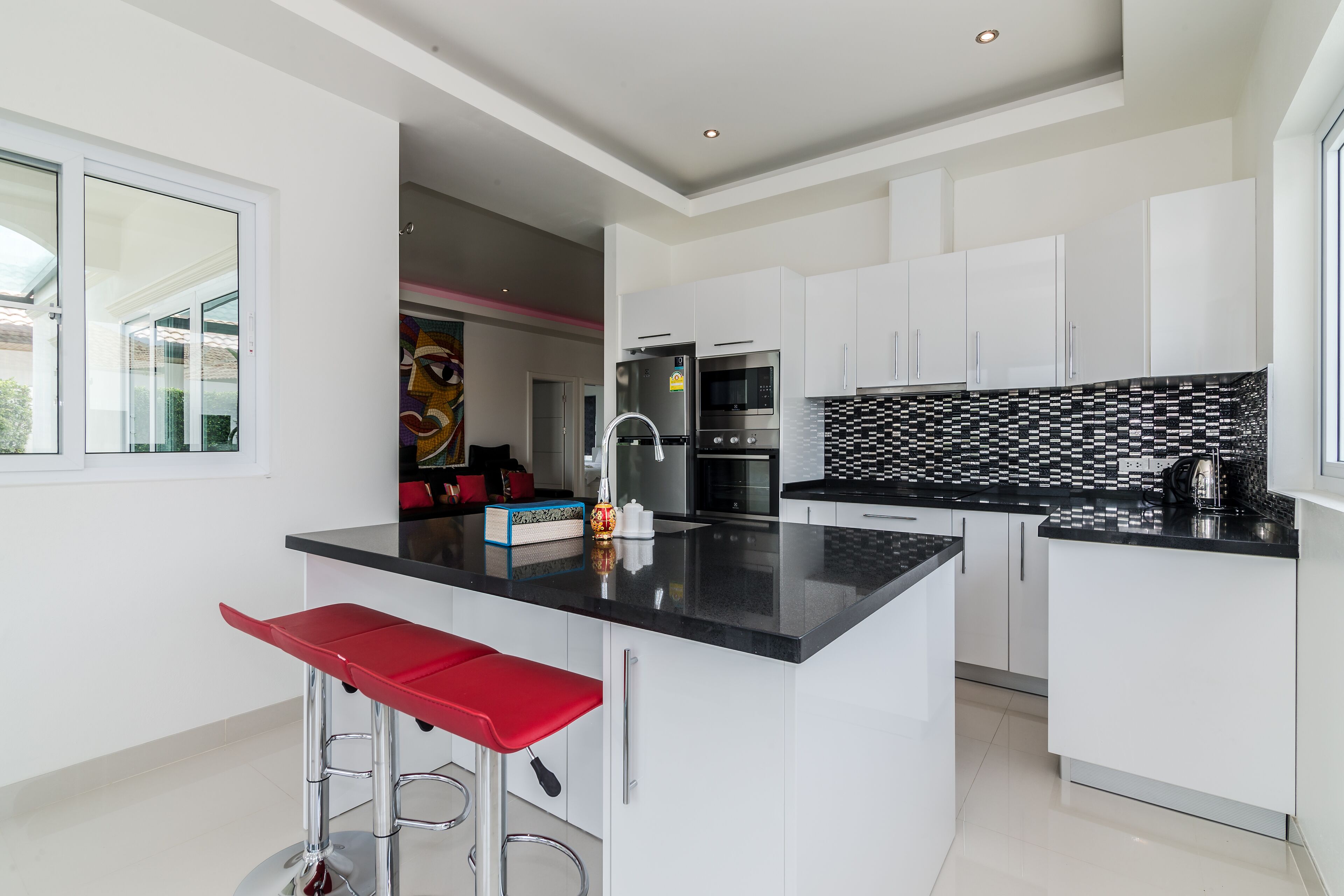 4-Bedrooms Villa with Private Pool | Cozinha privada | Geladeira, micro-ondas, fogão, cooktop