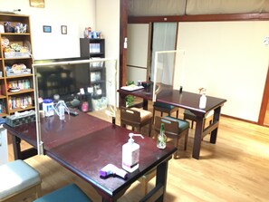 Books - Minnkayado intoparitosura (Miyakojima)