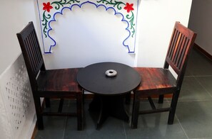 Dining - Hotel Dhola Ghat Haweli (Udaipur)
