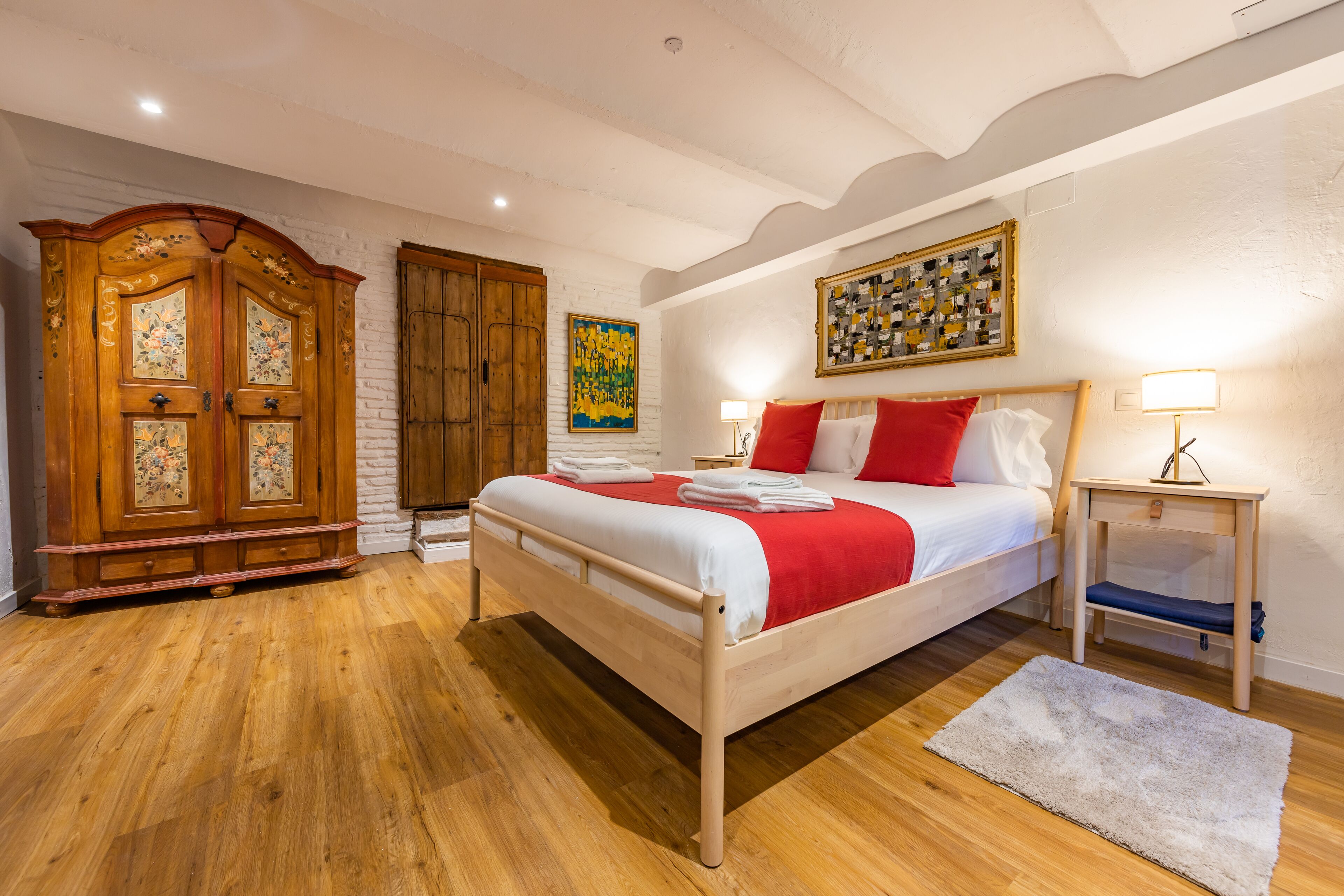 Suite (Buganvilla) | Premium bedding, down duvets, pillow-top beds, minibar