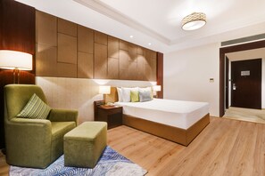 Executive-rum - utsikt mot staden | Egyptiska bomullslakan och sängtillbehör av högsta kvalitet