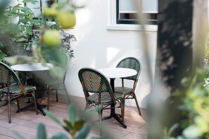 Terrace/patio - Ysbrantsz Boutique Hotel (Hoorn)