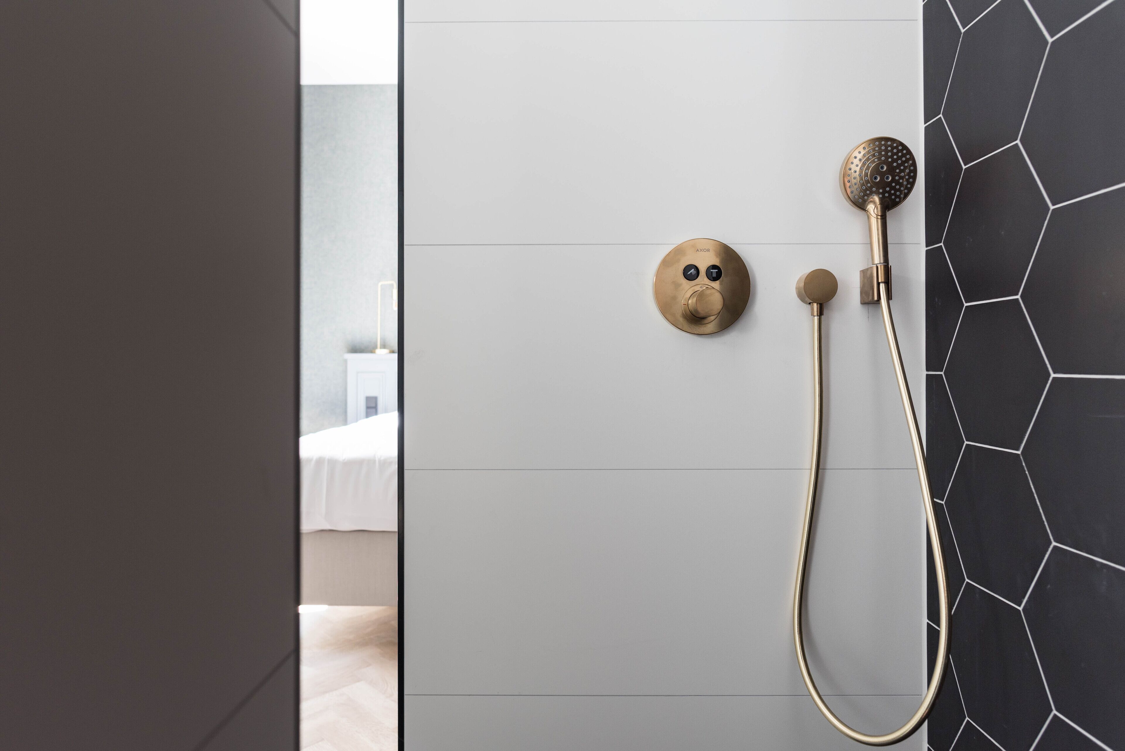 comfort double room | bathroom | hair dryer, towels, soap, shampoo