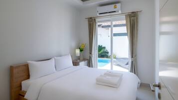 Deluxe Villa | 3 bedrooms, iron/ironing board, free WiFi