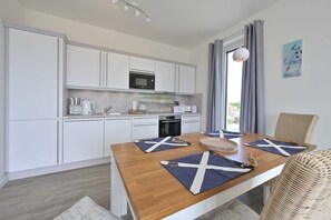 Kühlschrank, Ofen, Geschirrspüler