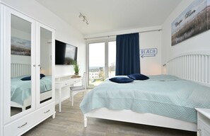 3 sovrum, skrivbord, resesäng och wi-fi