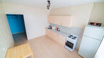 Apartment, 1 Schlafzimmer | Eigene Küche | Kühlschrank, Ofen, Herdplatte, Wasserkocher