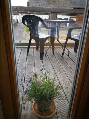 Căn hộ | Ban công