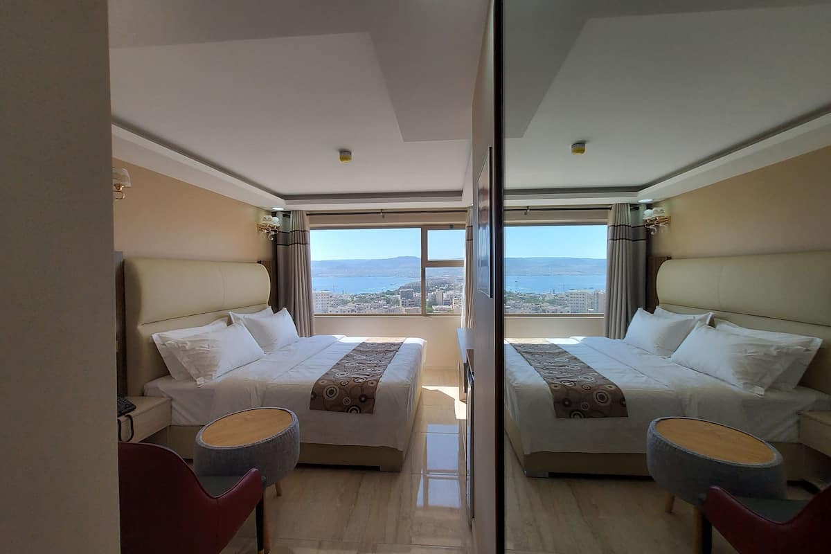 minibar, in-room safe, desk, laptop workspace