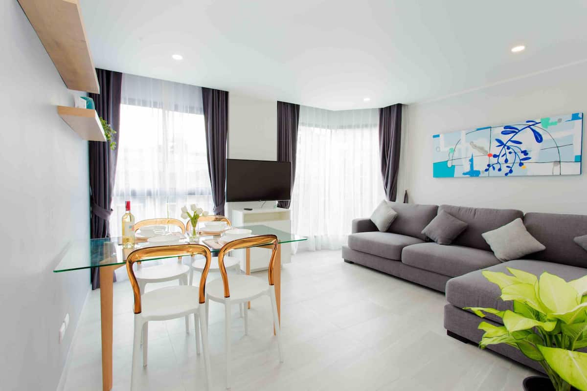 Exclusive Apartment | Living area