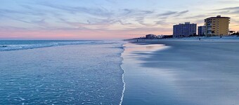 Jacksonville Beach Oceanfront condo with private patio, pool / pet friendly
