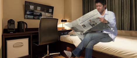 1 bedroom, desk, free WiFi, bed sheets