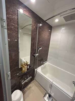 Hair dryer, towels - Standard 11 person Nonsmoking Room only Approx / Kyoto Kyōto (Kyoto)