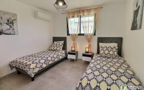 2 Schlafzimmer, Bügeleisen/Bügelbrett, Reisekinderbett, kostenloses WLAN