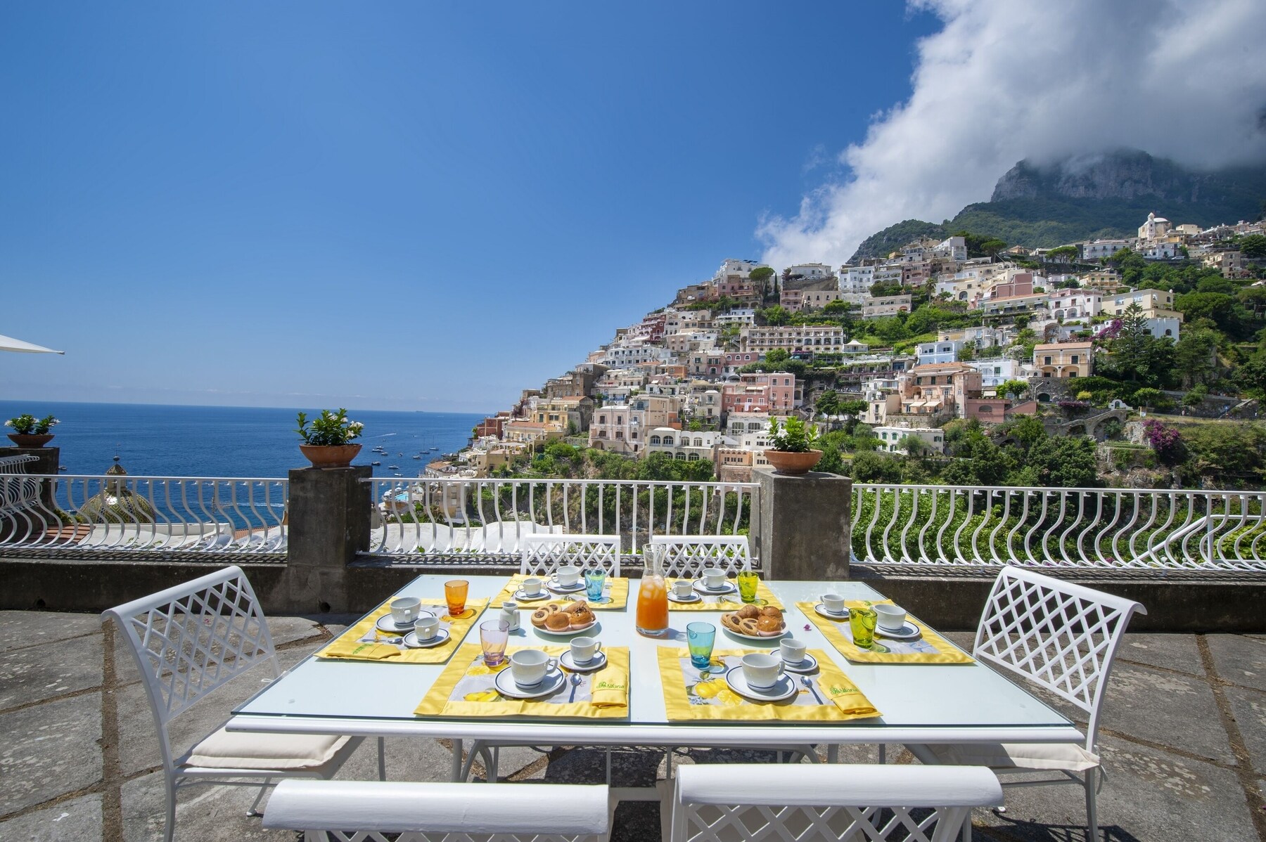 Free daily local cuisine breakfast