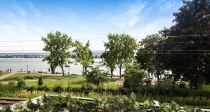 Zentrale Ferienwohnung "Reichenaublick" am Bodensee mit Blick auf den See und die Berge