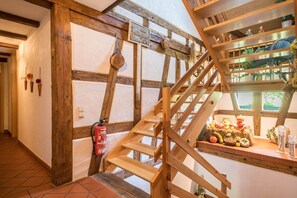 Interior - Holiday Apartment "Risthof 4" Balcony, Shared Garden, Sauna and Playground (Owingen)