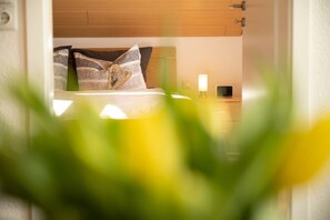 3 habitaciones, tabla de planchar con plancha y wifi gratis 