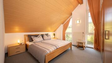 2 soveværelser, strygejern/strygebræt, gratis Wi-Fi, sengetøj