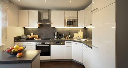 Holiday Home "Hulda" at Lake Constance with Wi-Fi, Balcony, Terrace & Garden