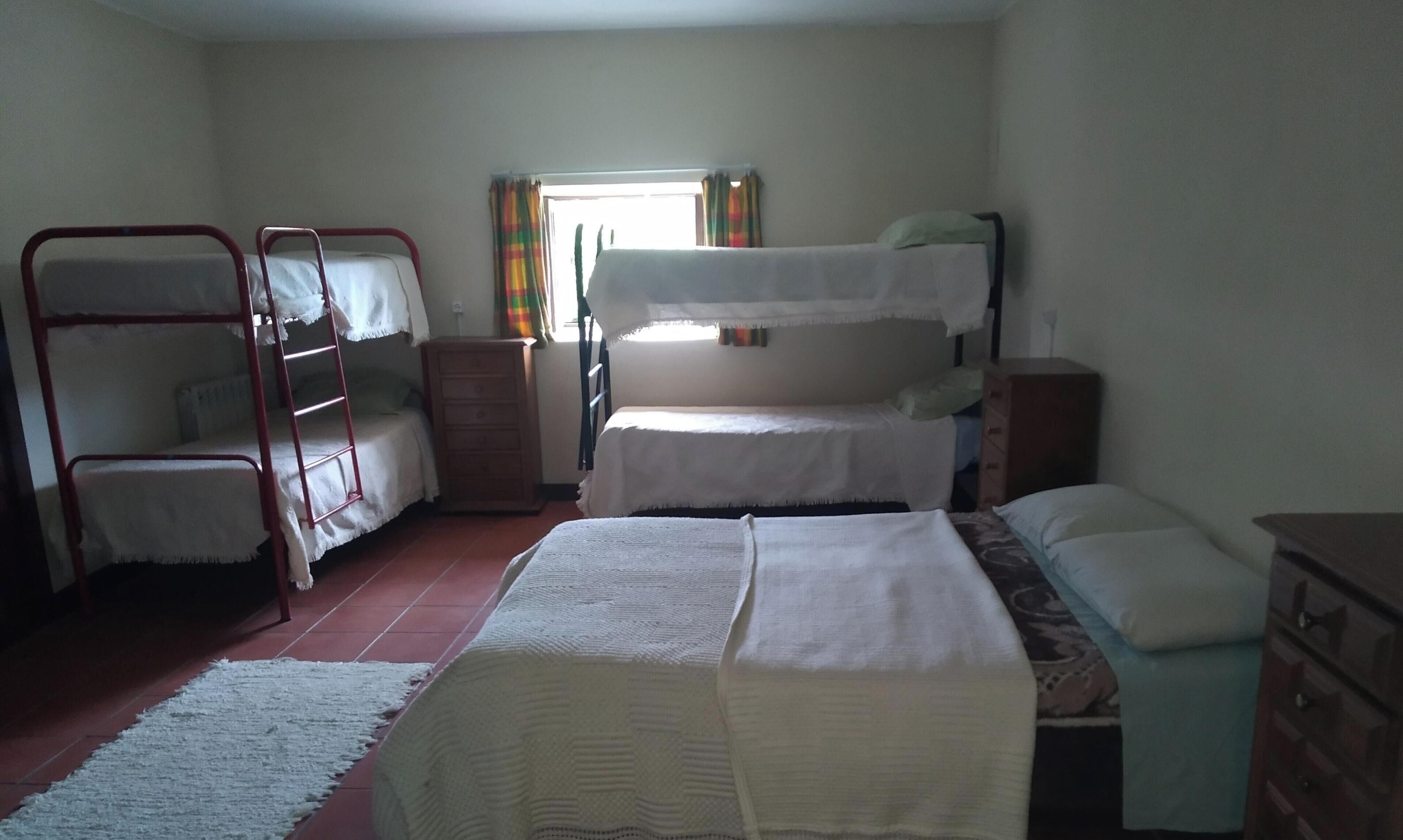 1 habitación, wifi gratis, ropa de cama y acceso para silla de ruedas 