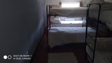 1 bedroom, free WiFi, bed sheets, wheelchair access