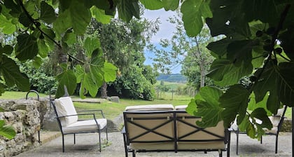 House in Galizano with garden