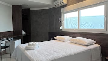 Deluxe Double Room, 1 Queen Bed, Non Smoking, City View | Hypo-allergenic bedding, soundproofing, free WiFi