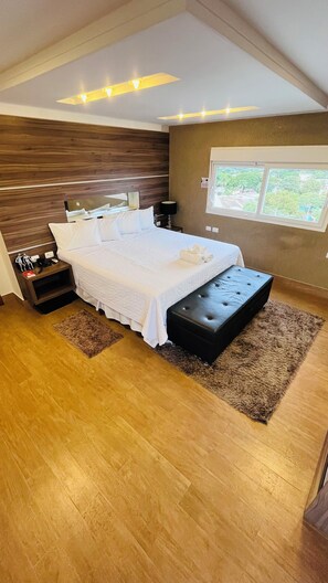 Deluxe Studio Suite | Hypo-allergenic bedding, soundproofing, free WiFi - Shelton Palace Hotel (Paranavaí)