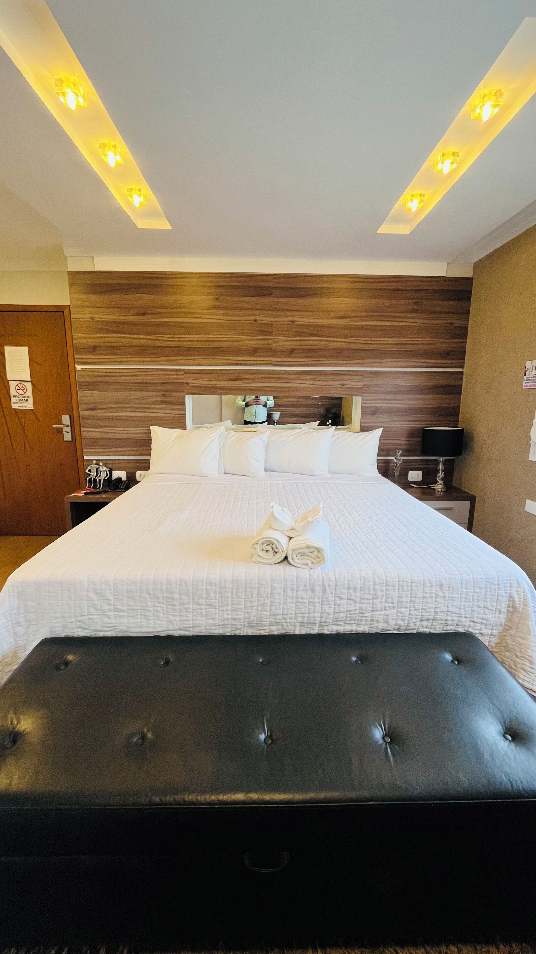 deluxe studio suite | hypo-allergenic bedding, soundproofing, free wifi