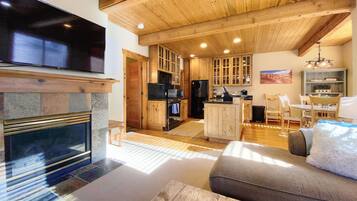 Condo, 2 habitaciones | Interior