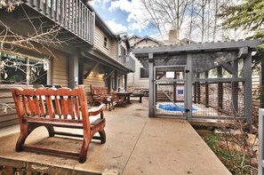 Condo, 2 Bedrooms | Terrace/patio