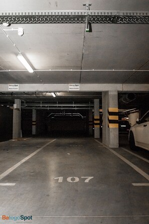 Self parking (PLN 25 per day)