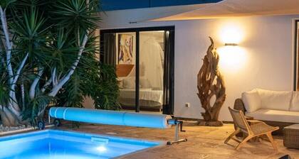 Casa Mila with heated pool in El Roque