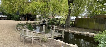 Countryside Cottage with Views Across Fields