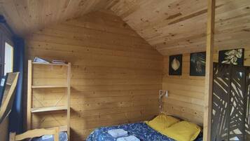 1 chambre, Wi-Fi gratuit, draps fournis