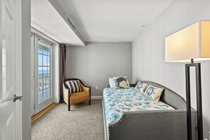 3 camere, Wi-Fi, lenzuola