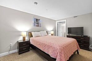 3 bedrooms, WiFi, bed sheets