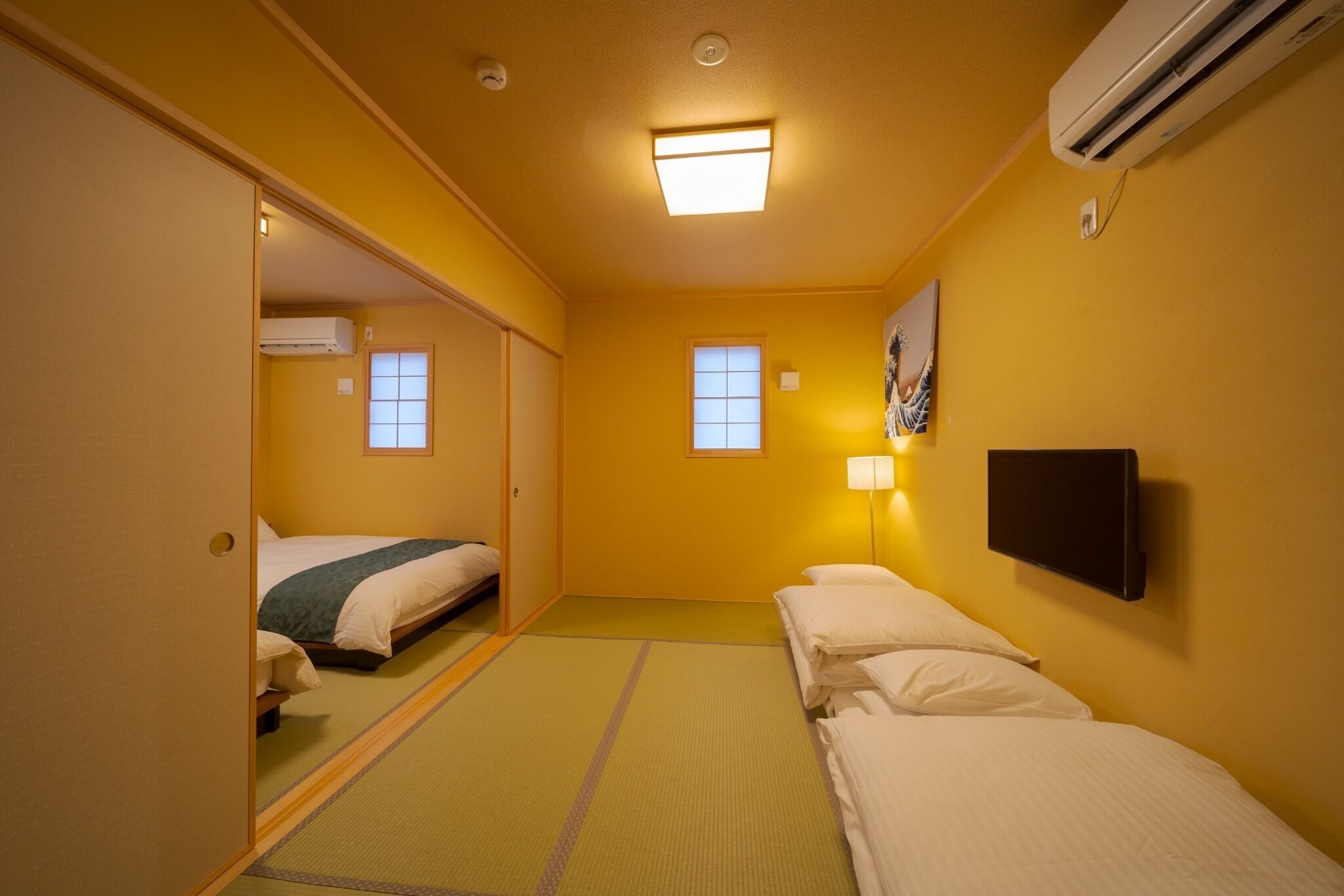 3 bedrooms, desk, free WiFi, bed sheets