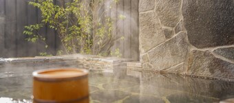 Matsurian3 mins away from Lakekinrin HotSpring / Yufu Ōita