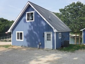 Exterior - Lazy Dayz Resort (Climax Springs)