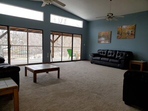 Deluxe Cabin, 6 Bedrooms, Non Smoking, Lake View | Living area - Lazy Dayz Resort (Climax Springs)