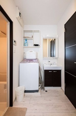Hair dryer, towels