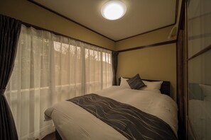 4 chambres, bureau, Wi-Fi gratuit, draps fournis